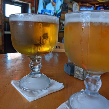 Stuckos Pub Grill - Big happy dranks! - Pubs Near Me - Marquette, Michigan