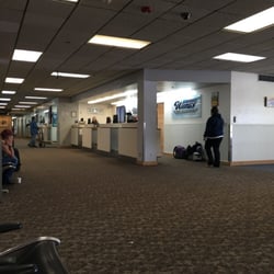 Wings of Alaska - Front desk in Juneau airport