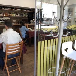 Restaurante Mugasa - A peek inside