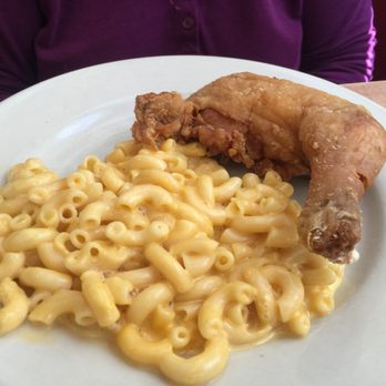 Blake's Restaurant - The Fried Chicken was awful - dry, no freshness - out of the kitchen in about 5 minutes! - American Near Me - Candor, North Carolina