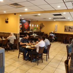 Thai Chili Asian Bistro - Interior 01