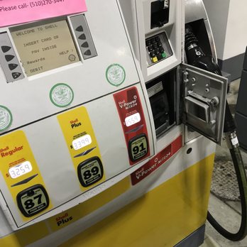 Shell Gasoline - Gas pump credit card scanners look broken into tonight.  Be careful - Car Wash Near Me - San Mateo, California