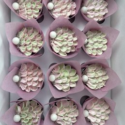 Chocolate cupcakes with chocolate ganache filling