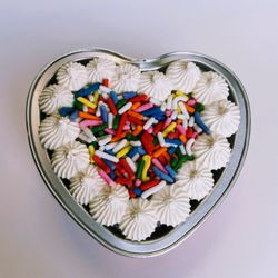 Yadi's Yummies - Carob Pupcake with yogurt icing and sprinkles