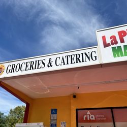 La Placita Market - Outside