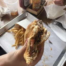 Chicho's Smash Burger