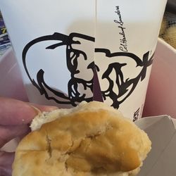 KFC - ITS ALL ABOUT THE MONEY NOT THEIR CUSTOMERS!! WORSE PLACE EVER!!