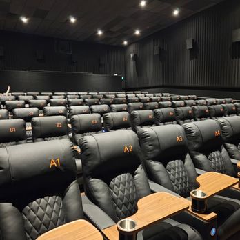 Regal Northampton - New reclining seats - Cinema Near Me - Easton, Pennsylvania Regal Northampton - New reclining seats - Cinema Near Me - Easton, Pennsylvania