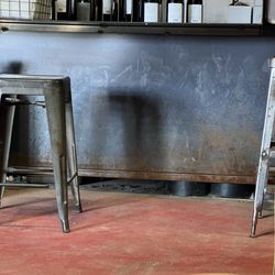 Tipping Pint Brewing - Wine area