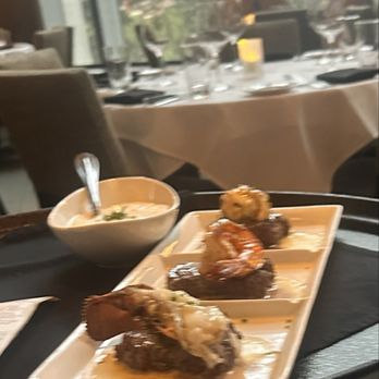 Del Frisco's Double Eagle Steakhouse - Surf and Turf Filet Trio - Steakhouses Near Me - Charlotte, North Carolina Del Frisco's Double Eagle Steakhouse - Surf and Turf Filet Trio - Steakhouses Near Me - Charlotte, North Carolina