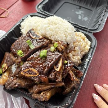 Grind Wit Tryz - Korean Kalbi short ribs - Filipino Near Me - Portland, Oregon
