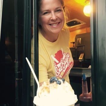 Dominic's on the Bayou - Service with a smile! - Food Trucks Near Me Dominic's on the Bayou - Service with a smile! - Food Trucks Near Me