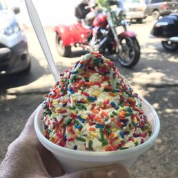 6/29/22 A small cup of soft serve vanilla with rainbow shots is in order today @ Durham Dari Serv!