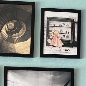A La Vie - Fine Decor - French Near Me - Cocoa Beach, Florida