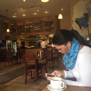 Moonlight Cafe - Moonlight Cafe, Bernal Heights - Cafes Near Me - San Francisco, California