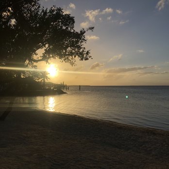 Marker 88 - Sunset - Seafood Near Me - Islamorada, Florida Marker 88 - Sunset - Seafood Near Me - Islamorada, Florida