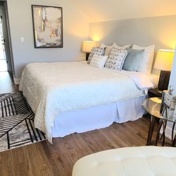 Rústico Hardwood Flooring