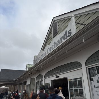 Delicious Orchards - Fruits & Veggies Near Me - Colts Neck, New Jersey