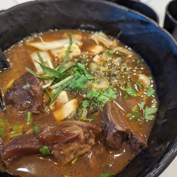 Uno Beef Noodle - Beef and tendon noodle soup - Noodles Near Me - Richmond, British Columbia