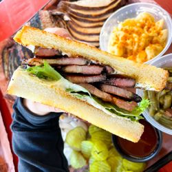 JNL Barbecue - BLT Sandwich
