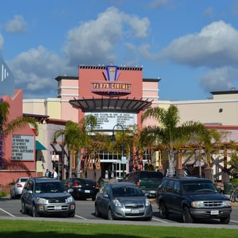 Plaza Cinemas 14 - Cinema Near Me - Oxnard, California