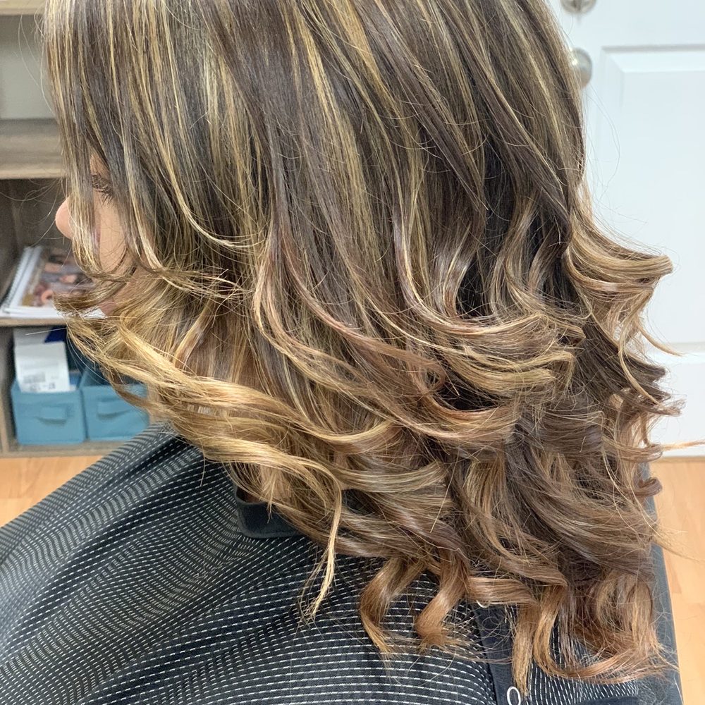 THE BEST 10 Hair Salons in Calabash, NC Last Updated September 2021