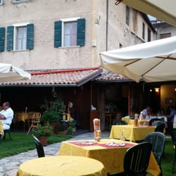 Osteria La Miniera - Draußen im Garten