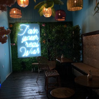 Piña Lokada - Pina Loka - Juice Bars & Smoothies Near Me - San Juan, Puerto Rico