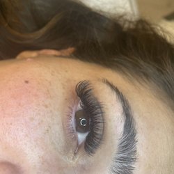 Flawless Haus of Beauty - Volume lash extensions
