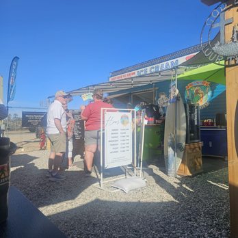 Hula Hut - Such a fun find on our visit to Yuma.. - Food Trucks Near Me - Yuma, Arizona