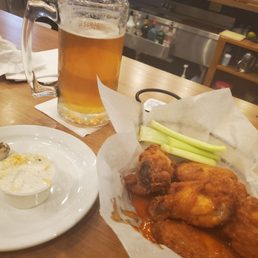 Wings Wings