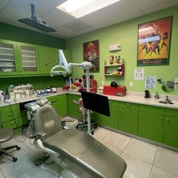 Agape Dental Group - Disney themed room