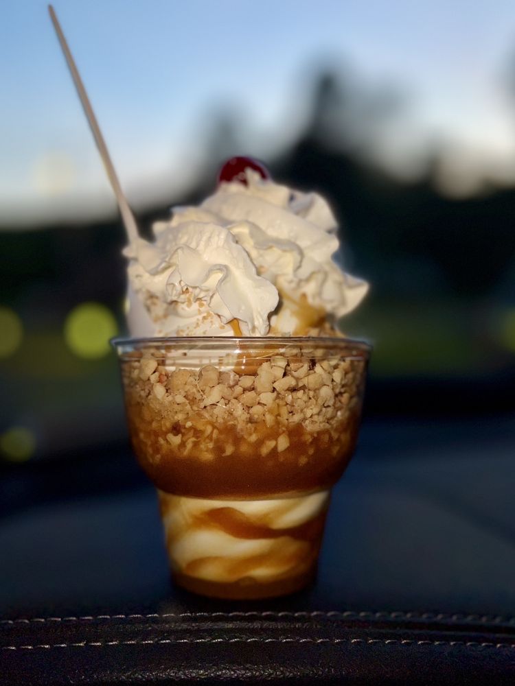 DAIRY HAUS Updated October 2024 104 Photos & 96 Reviews 476 Maple