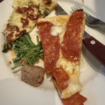 Delucca Gaucho Pizza & Wine Irving/Las Colinas - Premium Pepperoni - Pizza Near Me - Irving, Texas Delucca Gaucho Pizza & Wine Irving/Las Colinas - Premium Pepperoni - Pizza Near Me - Irving, Texas