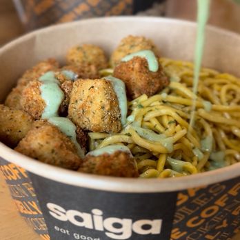 Saiga Vietnamese Eatery - Garlic Noodles with Tofu - Vietnamese Near Me - Orange, California