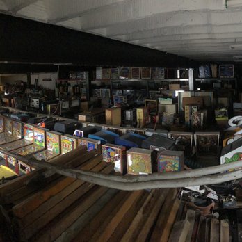 Pinball Perfection - Basement museum - Arcades Near Me - Westview, Pennsylvania
