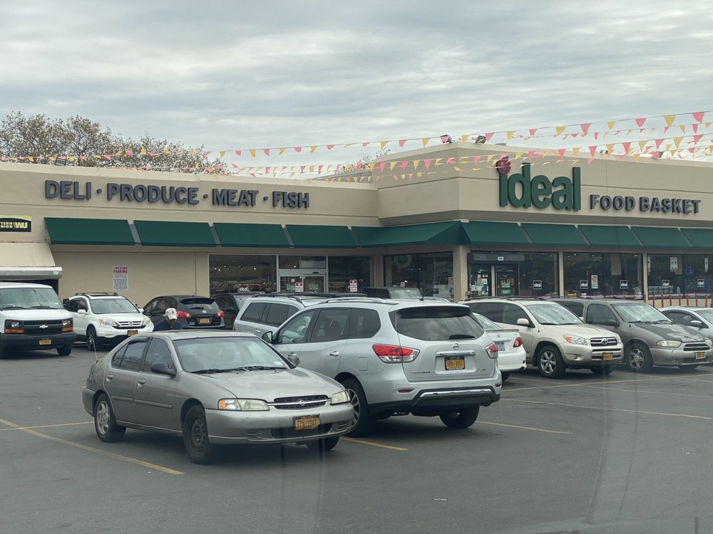 IDEAL FOOD BASKET 17 Photos & 21 Reviews Grocery 1871 Rockaway