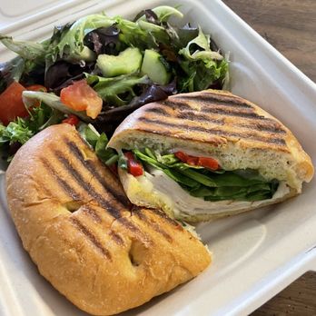 Flourish - Turkey pesto and roasted pepper sandwich - Shared Office Spaces Near Me - San Ramon, California