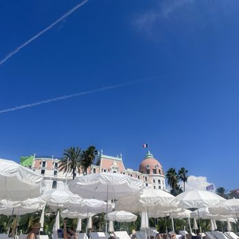 Le Negresco - Beach club - Hotels Near Me - Nice, 06
