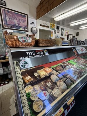 Albert's Meat Market & Deli by null