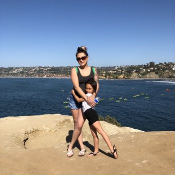 Cave Store - Look at all those kayakers - Walking Tours Near Me - La Jolla, California
