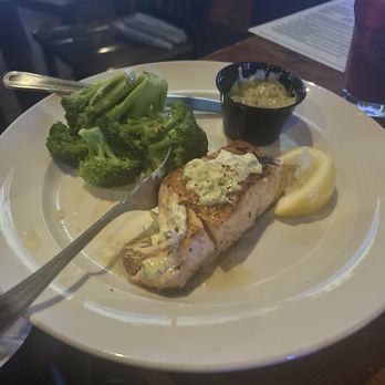 Sam's Place - American Near Me - Murfreesboro, Tennessee