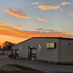 Ceader's Collision Repair & Dream On Restoration