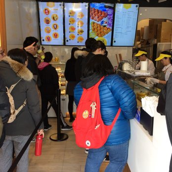 Golden Bubbles - Waffles Near Me - Toronto, Ontario