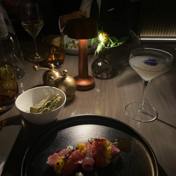 Peak with Priceless Restaurant & Bar - Yellowfin Mango - New American Near Me - New York, New York Peak with Priceless Restaurant & Bar - Yellowfin Mango - New American Near Me - New York, New York