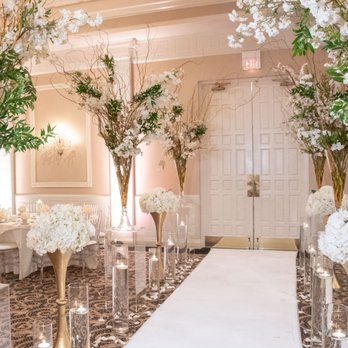 Prestige Wedding Decoration - Entrance - Wedding Planning Near Me - Schaumburg, Illinois