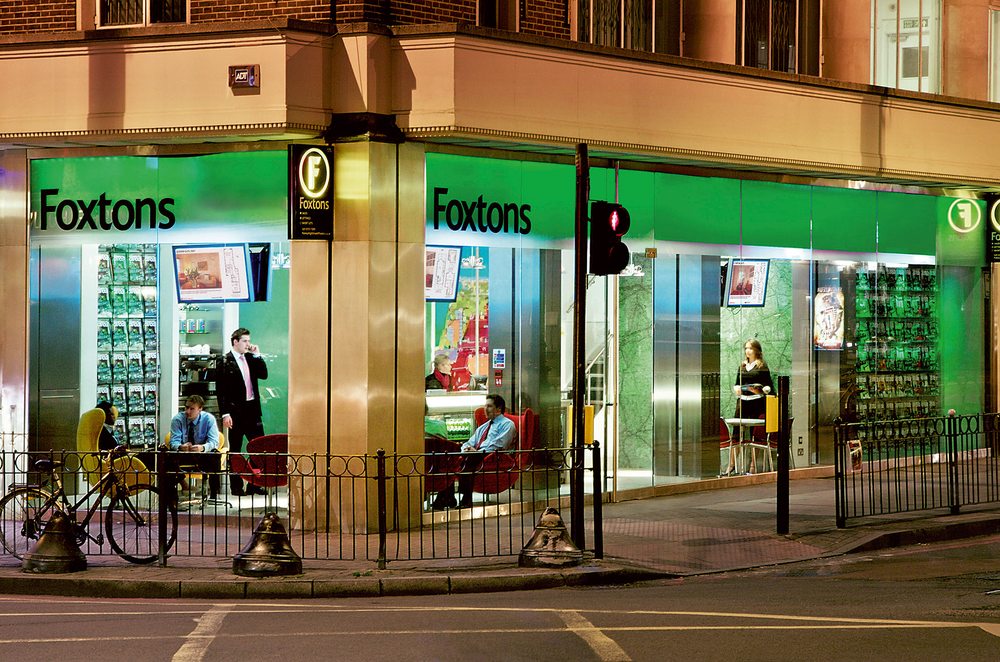 FOXTONS Real Estate Agents 175 Putney High Street, Putney, London