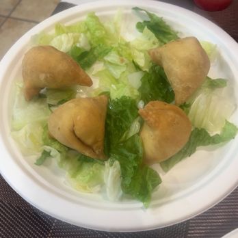 M Halal Mediterranean Food - Veggie Samosa - Mediterranean Near Me - Fairfield, California M Halal Mediterranean Food - Veggie Samosa - Mediterranean Near Me - Fairfield, California