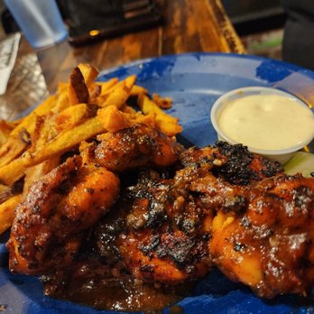 Dinosaur Bar-B-Que - Bar-B-Que chicken wings - Barbeque Near Me - Brooklyn, New York Dinosaur Bar-B-Que - Bar-B-Que chicken wings - Barbeque Near Me - Brooklyn, New York