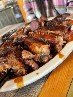 Everett & Jones Barbeque - Broadway by null